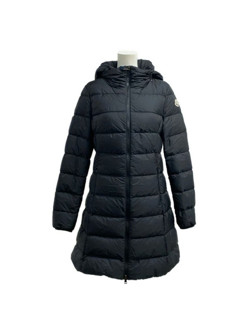 Moncler Down Coat M Black Long Sleeve